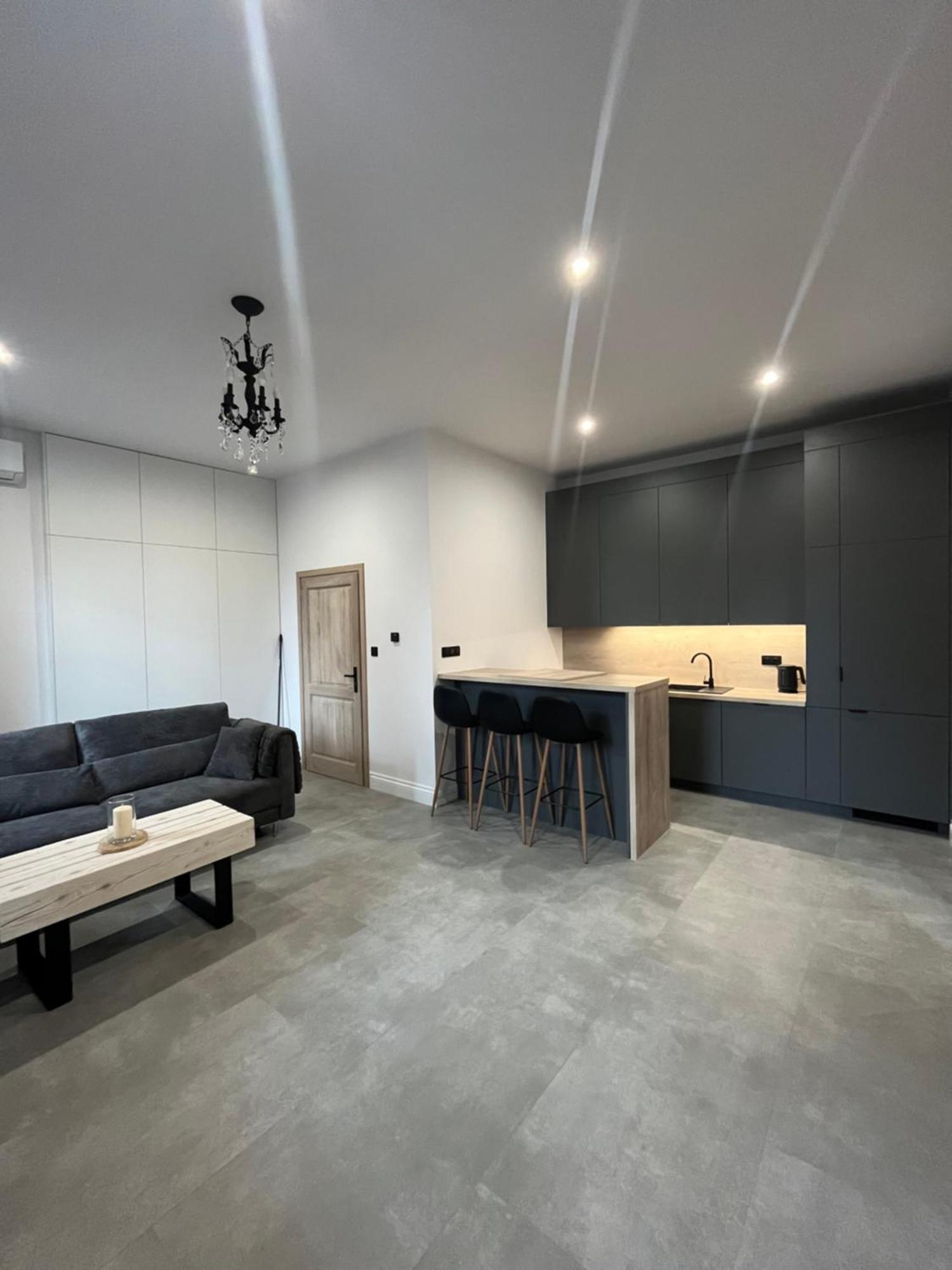 Neighbourhood Apartment Люблін Екстер'єр фото